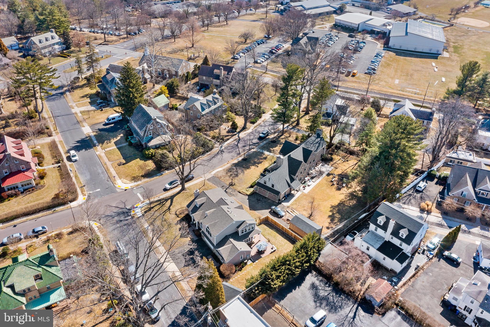 JENKINTOWN - Residential