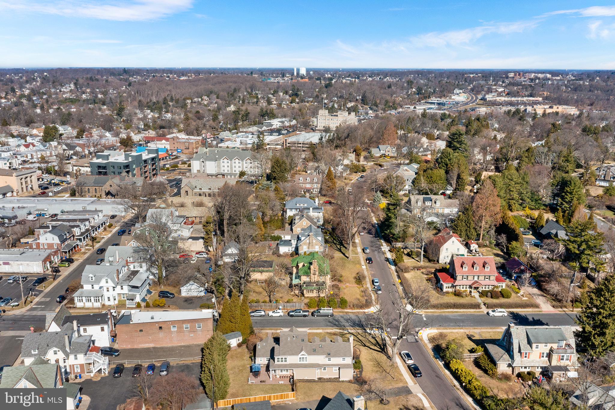 JENKINTOWN - Residential