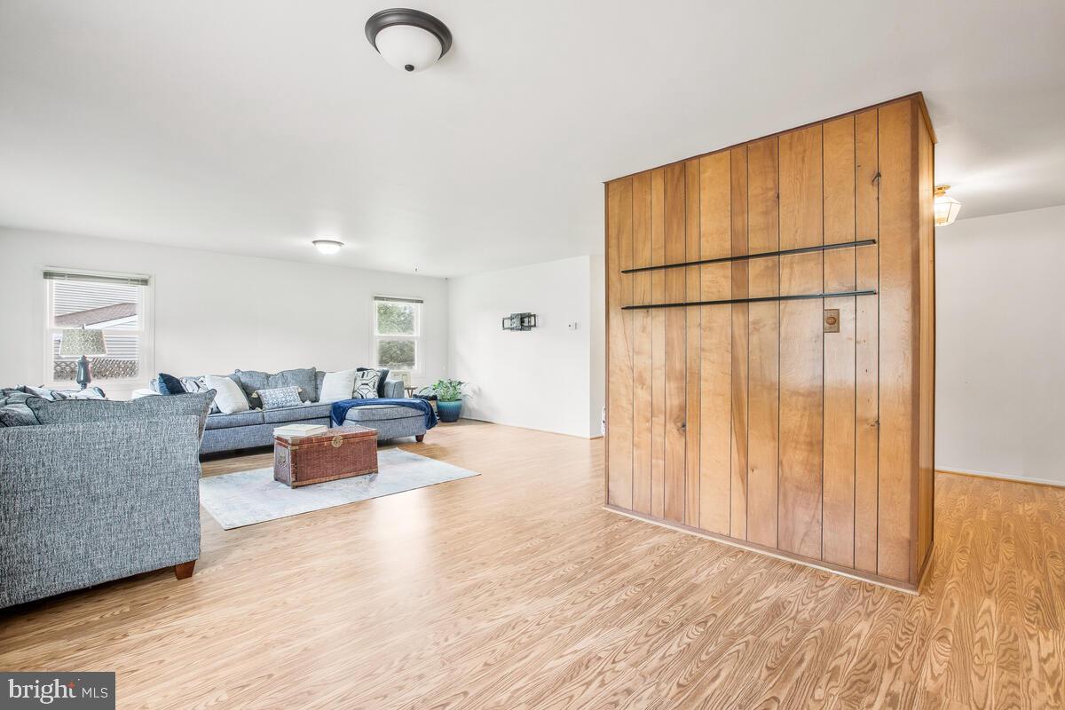 WHITEHALL AT BELAIR - Residential