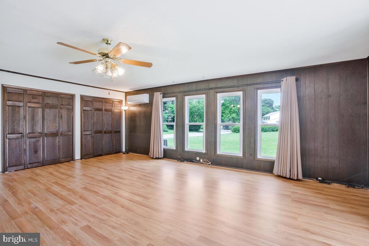 WHITEHALL AT BELAIR - Residential