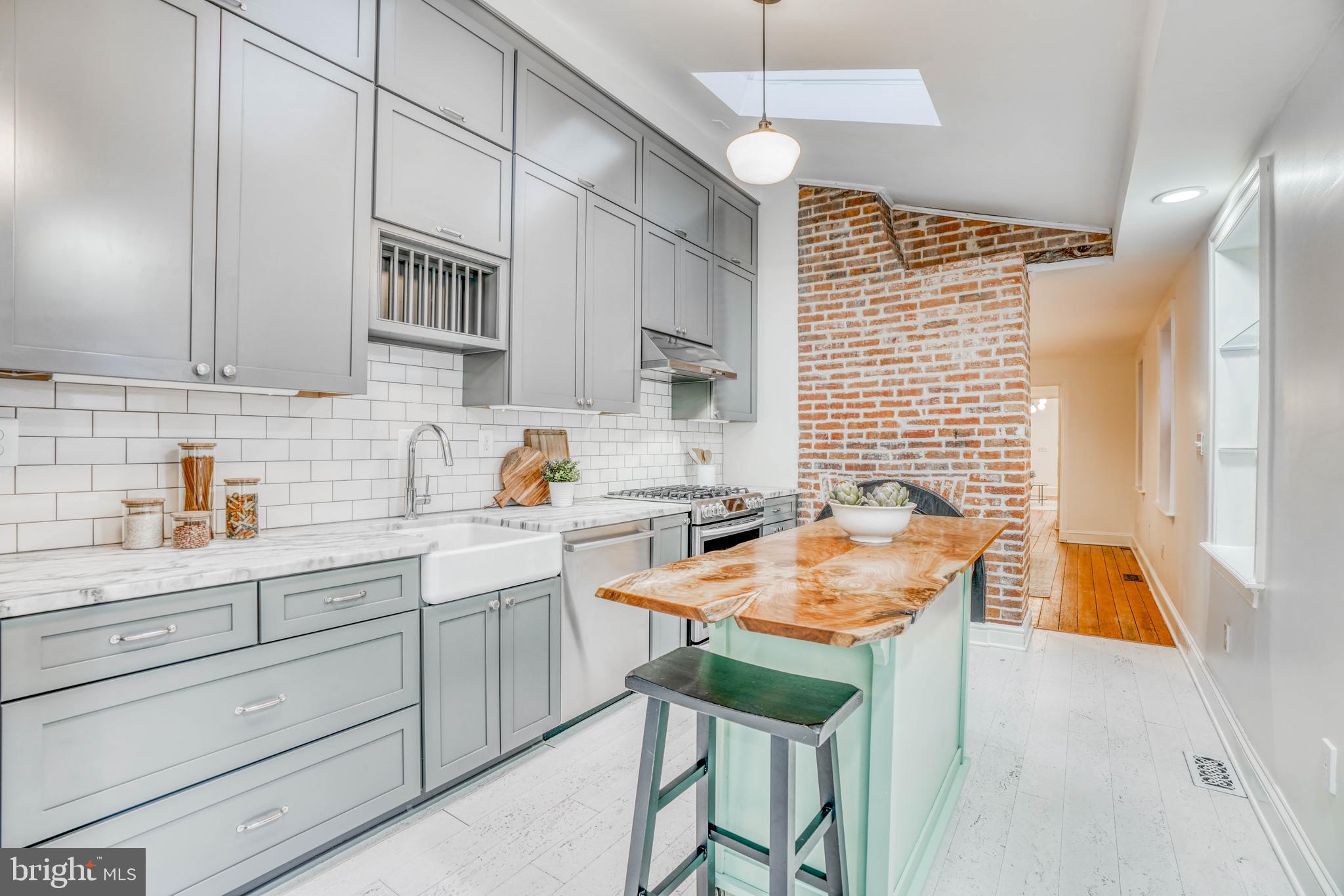 FELLS POINT HISTORIC DISTRICT - Residential