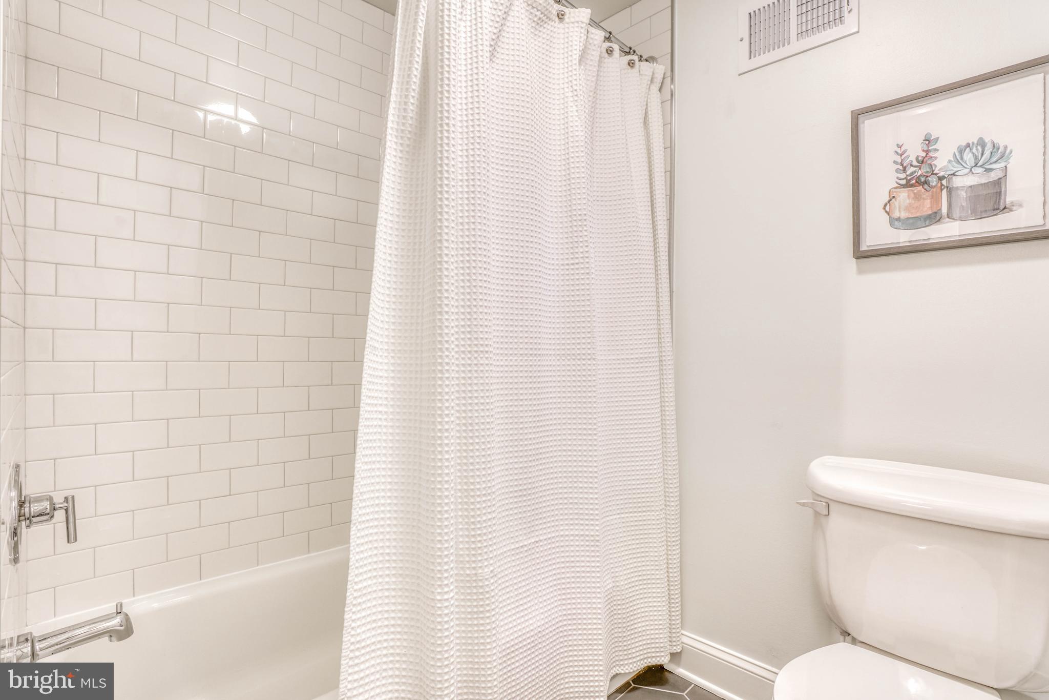 FELLS POINT HISTORIC DISTRICT - Residential