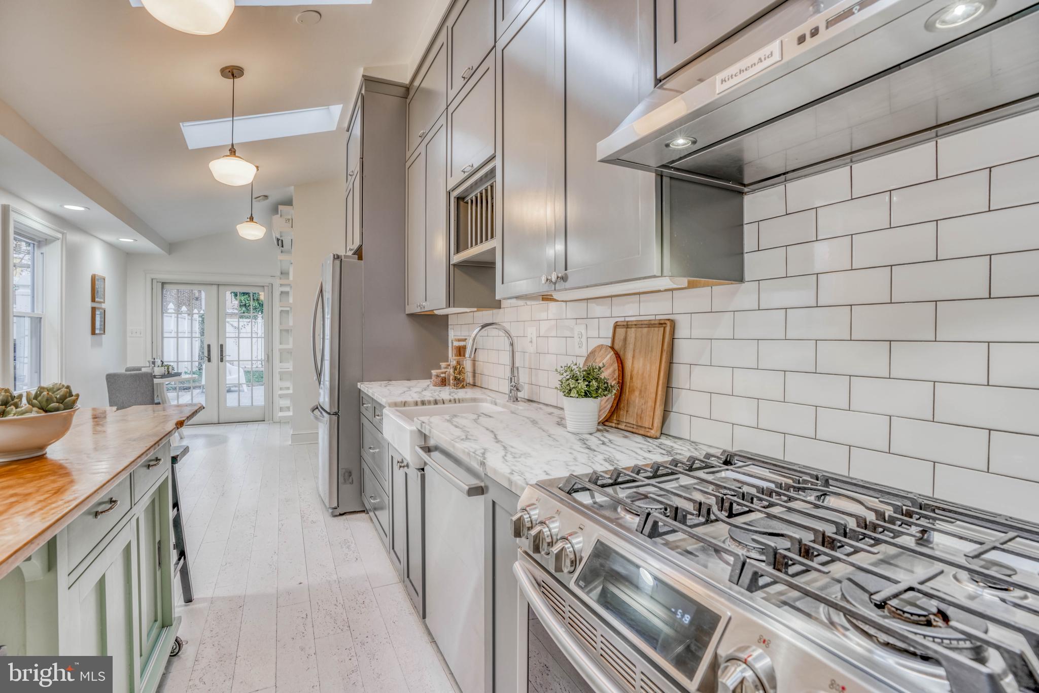 FELLS POINT HISTORIC DISTRICT - Residential