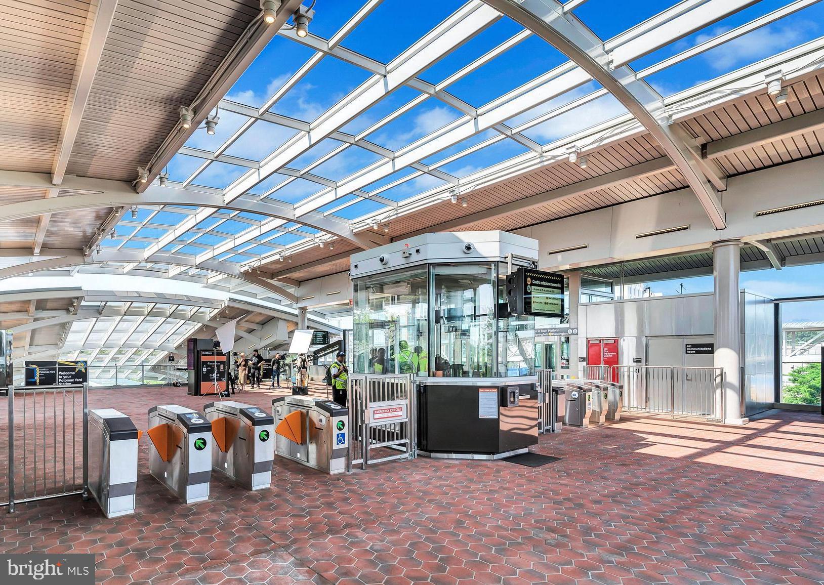 POTOMAC GREENS - Residential