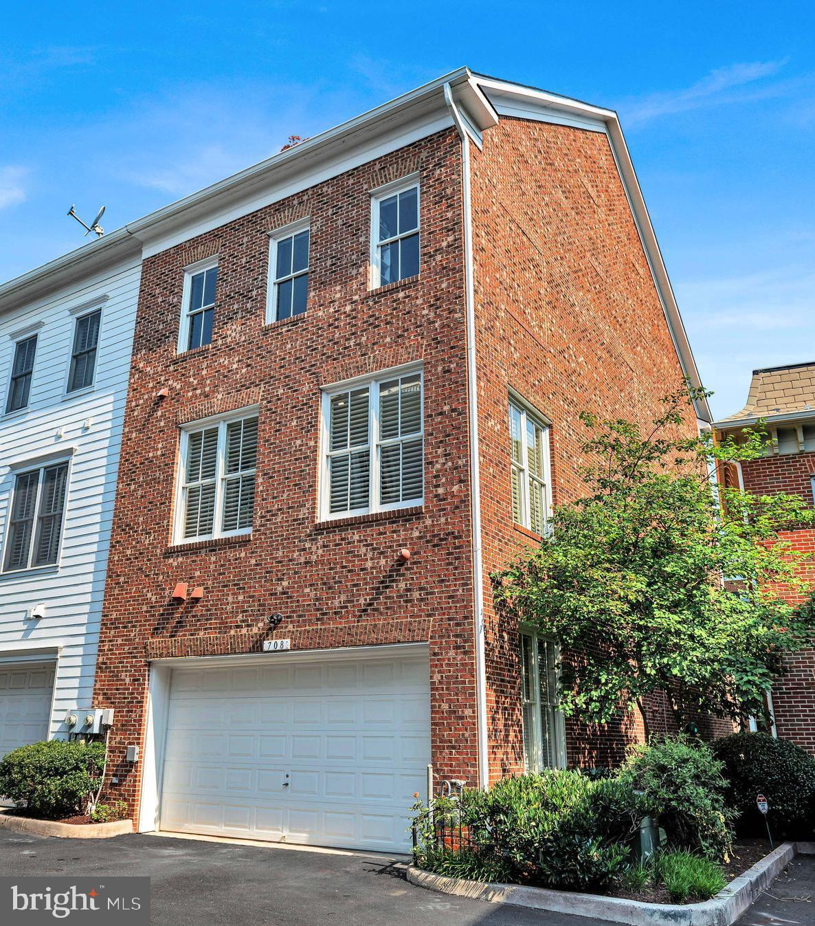 POTOMAC GREENS - Residential