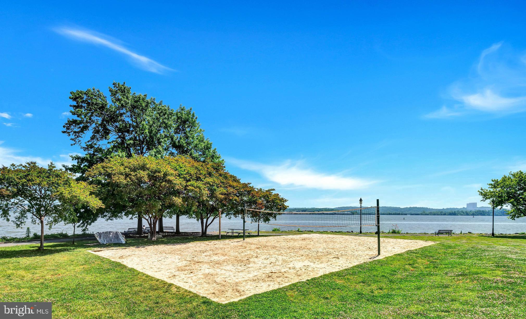 POTOMAC GREENS - Residential