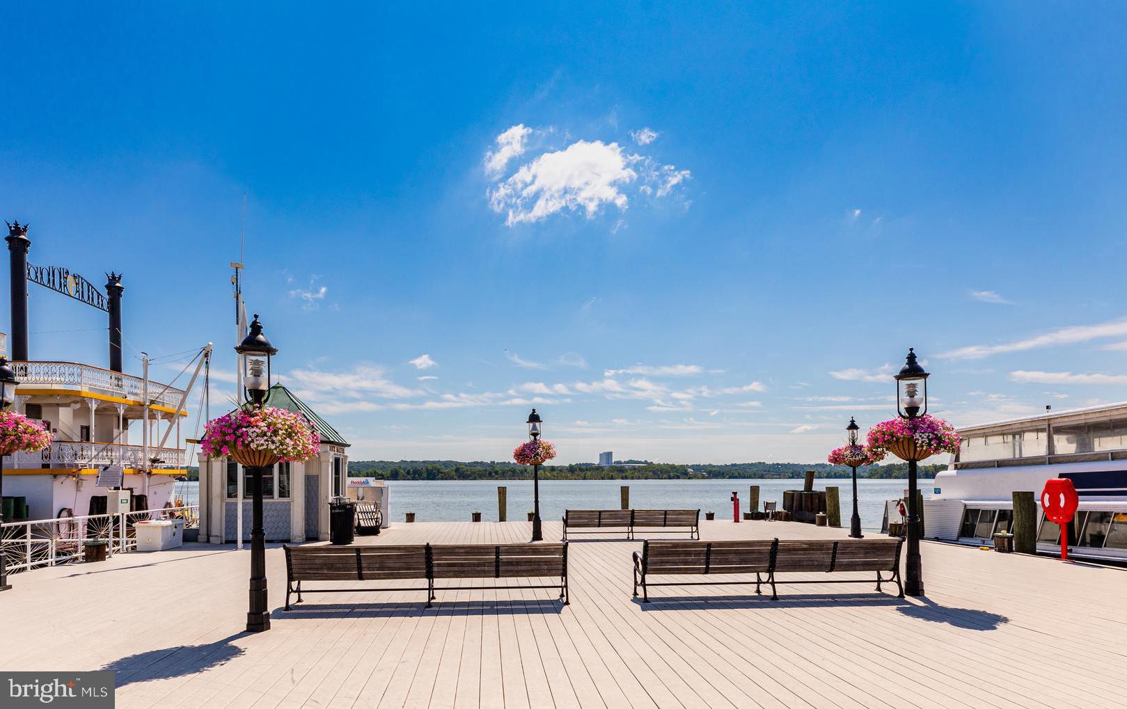 POTOMAC GREENS - Residential