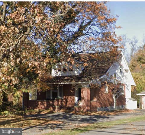 Homes For Sale - 17616 Virginia Avenue<br/> HAGERSTOWN, MD 21740