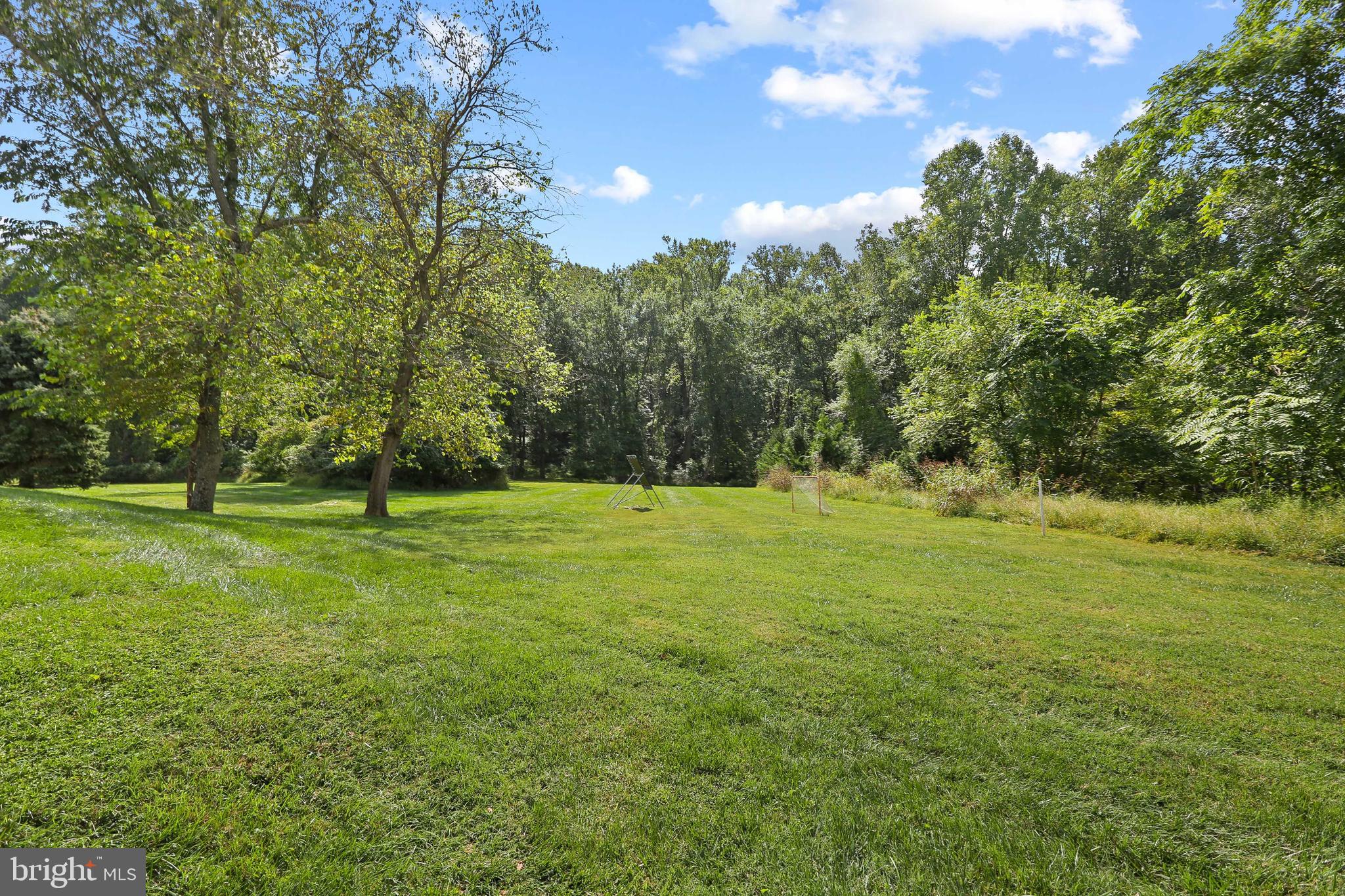 CHESTNUT WOODS - Residential