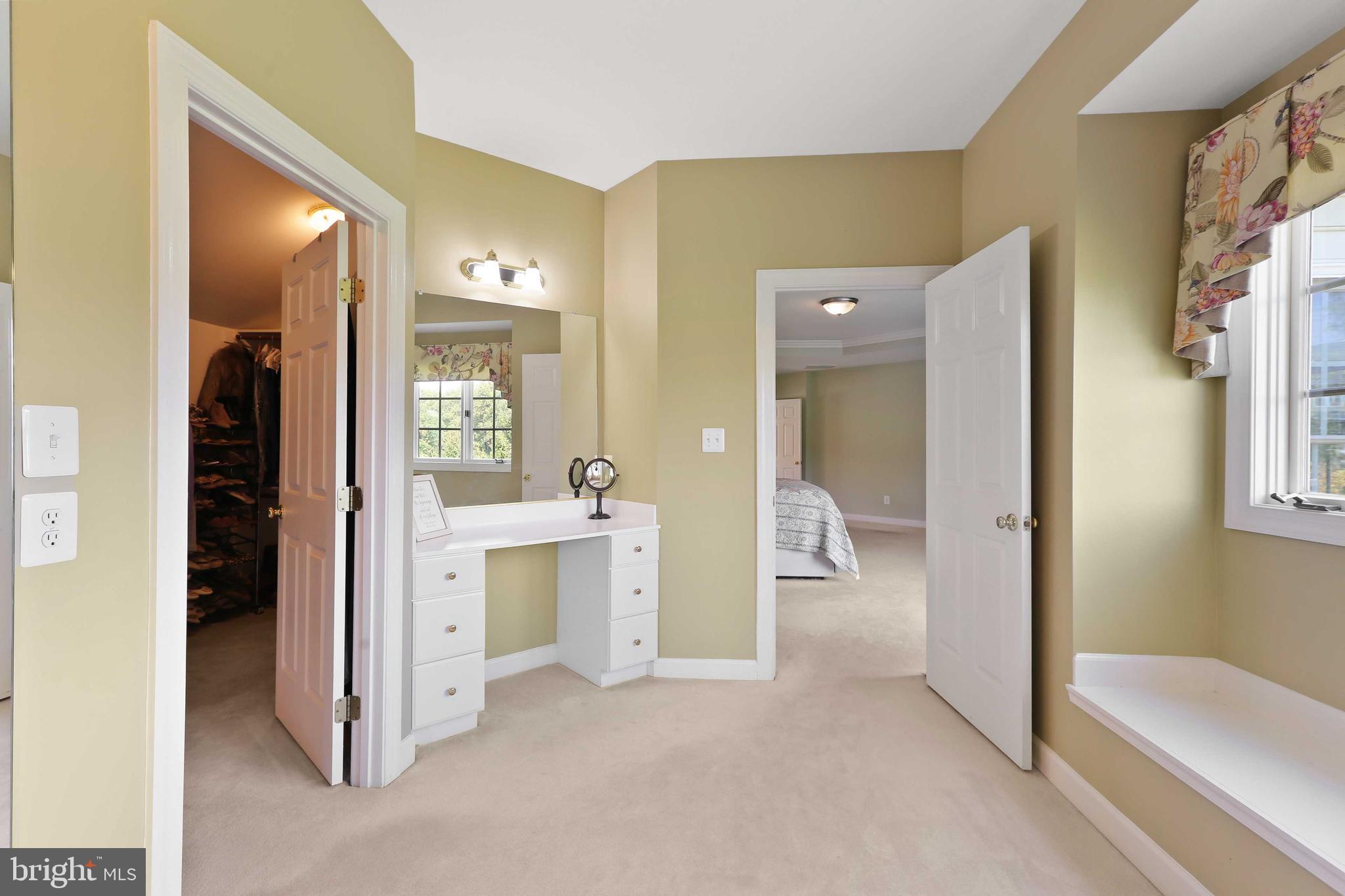 CHESTNUT WOODS - Residential