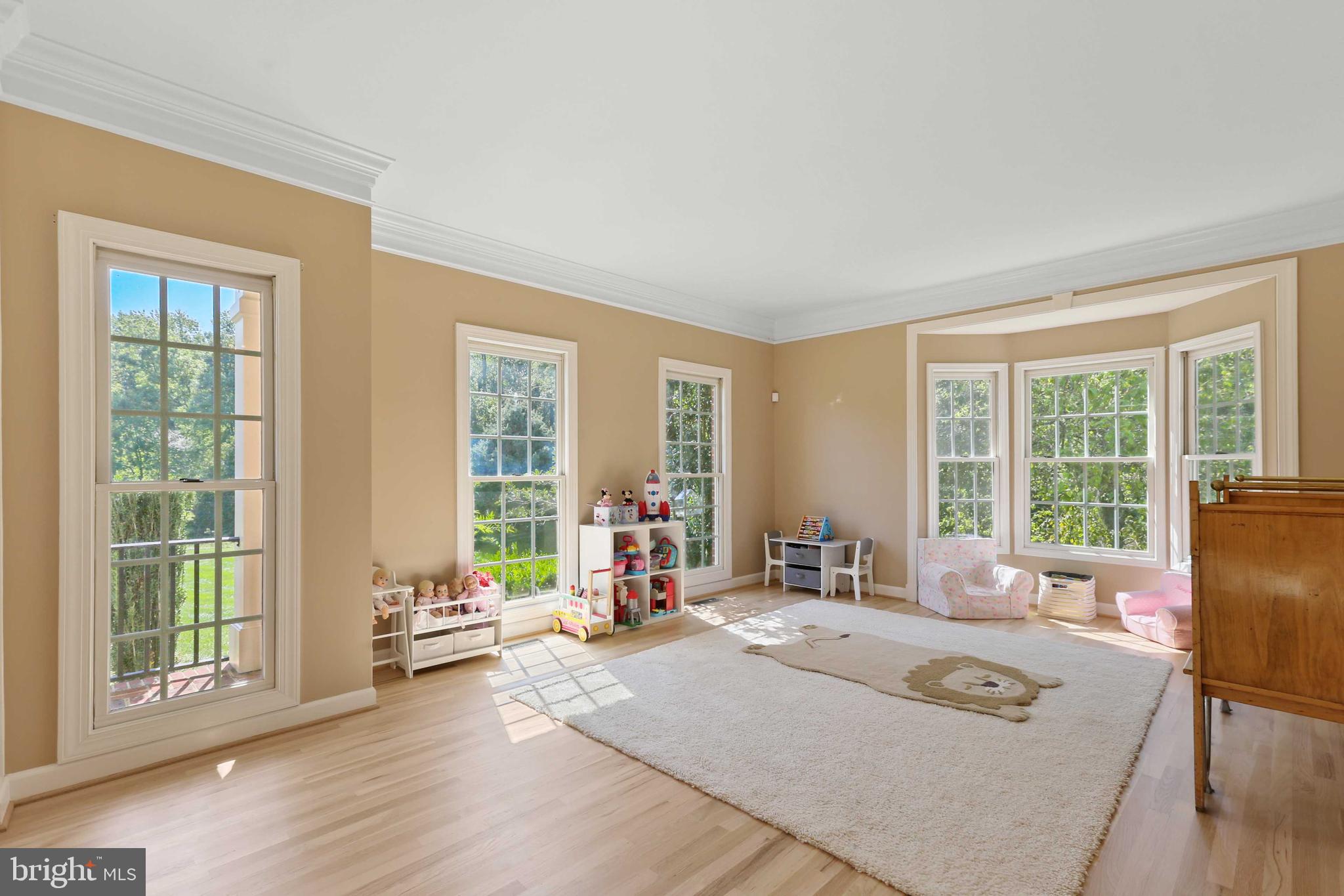 CHESTNUT WOODS - Residential