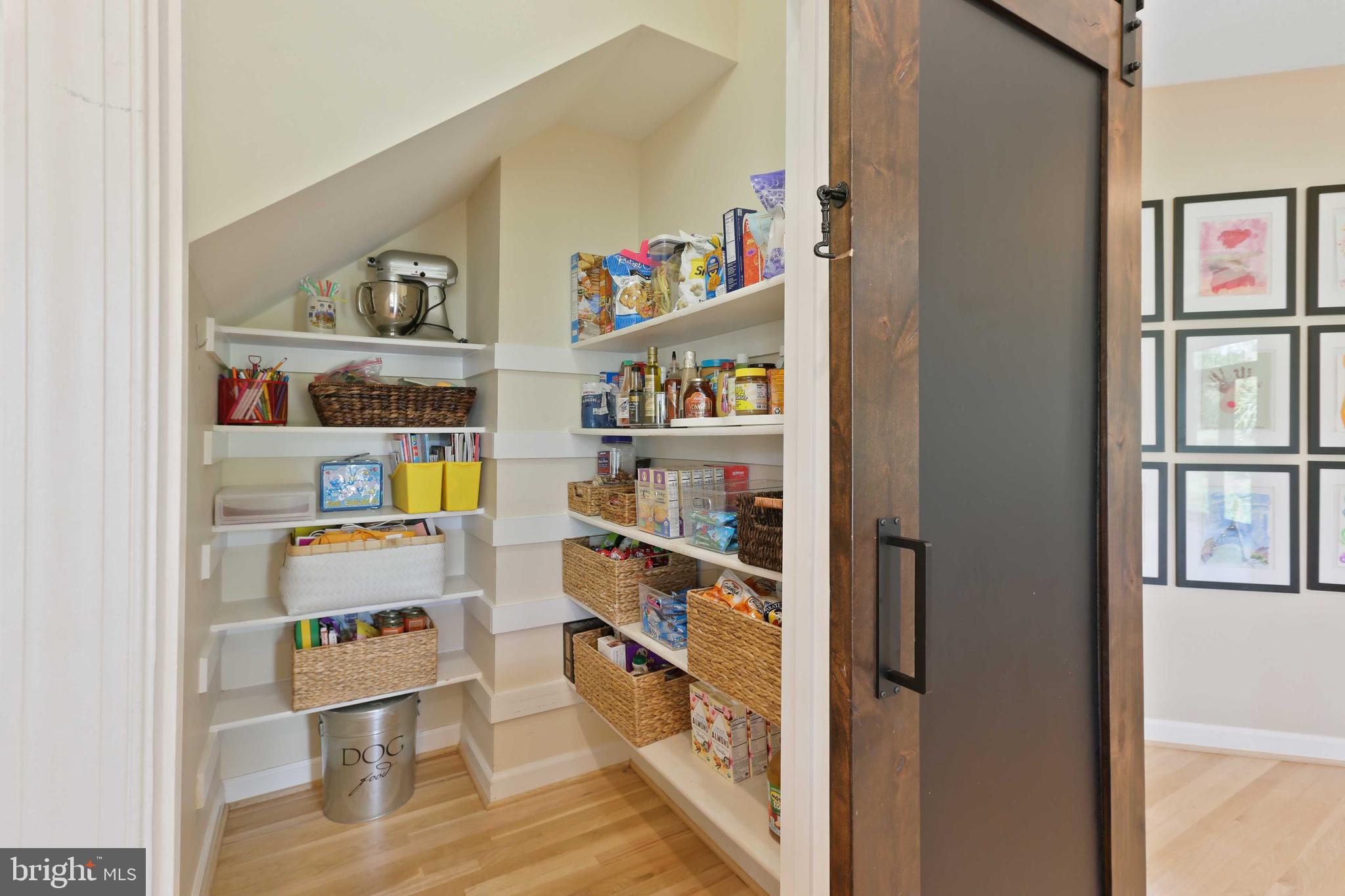 CHESTNUT WOODS - Residential