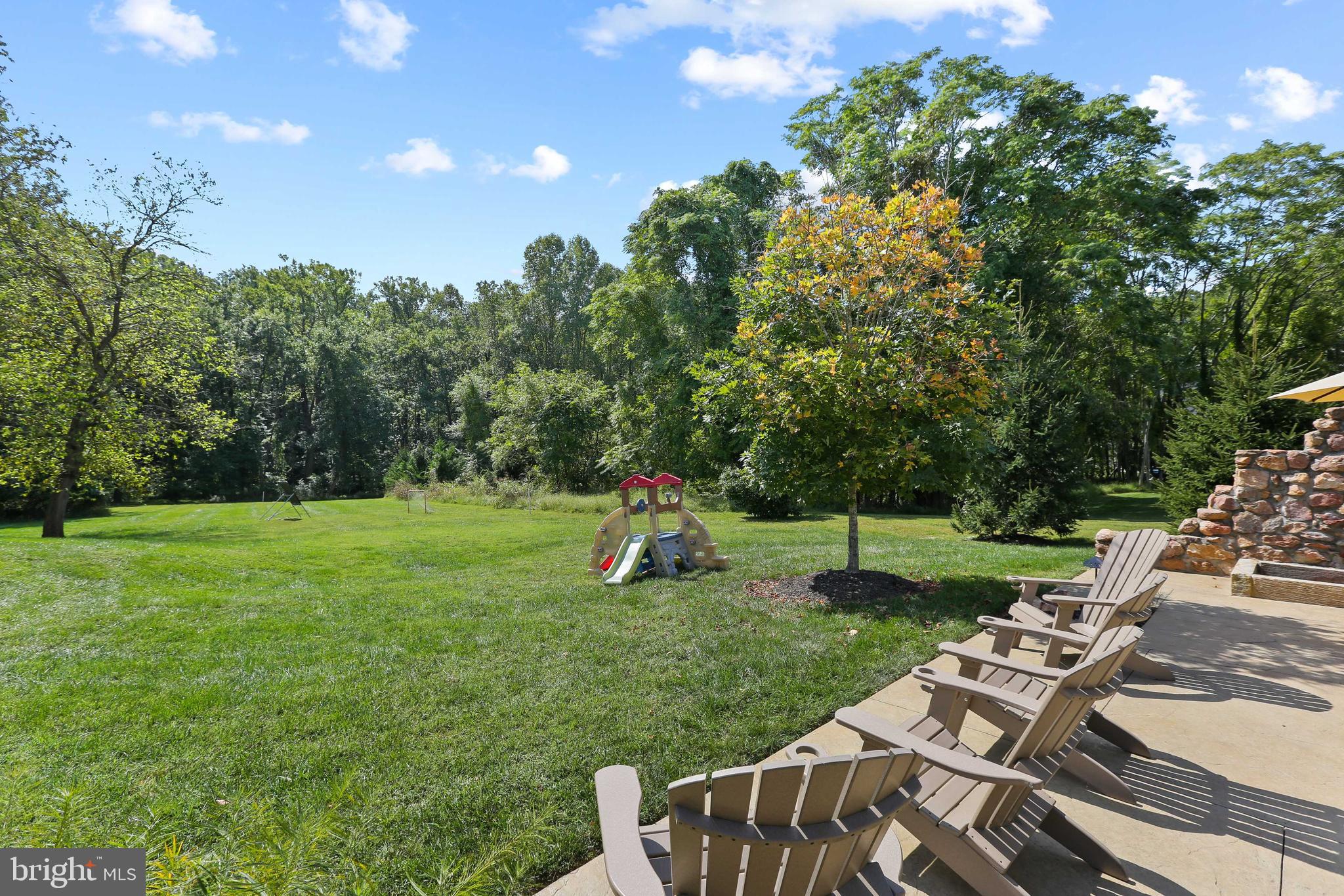 CHESTNUT WOODS - Residential
