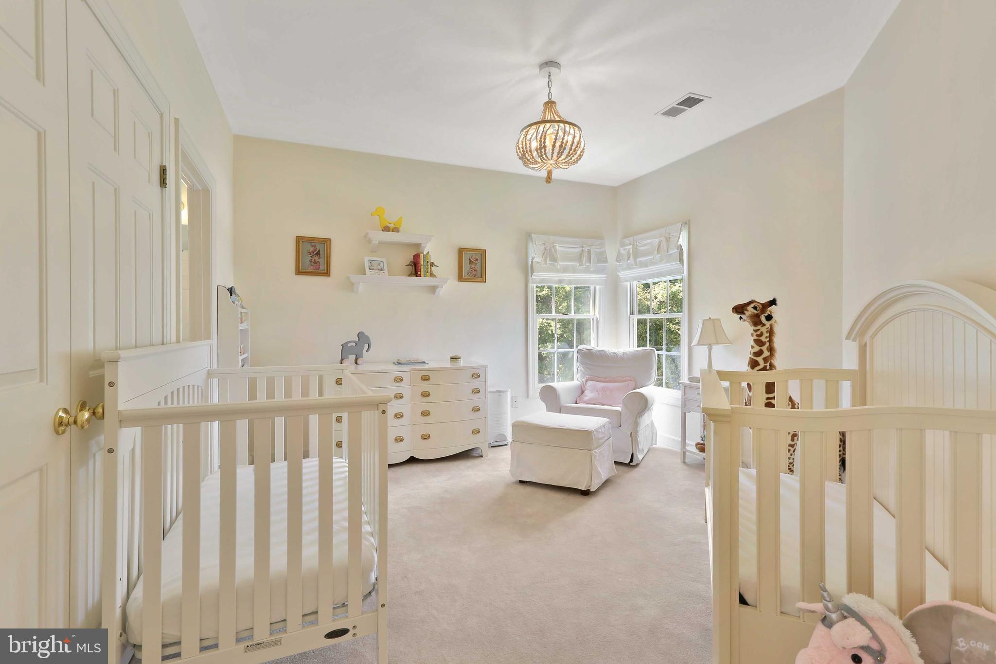 CHESTNUT WOODS - Residential