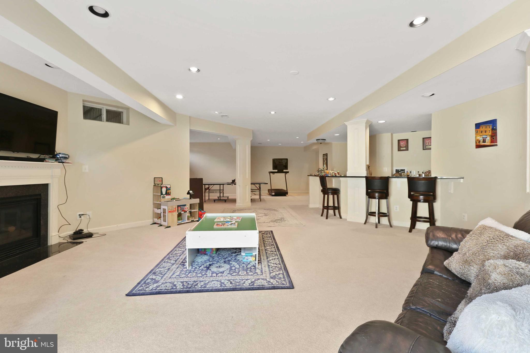 CHESTNUT WOODS - Residential