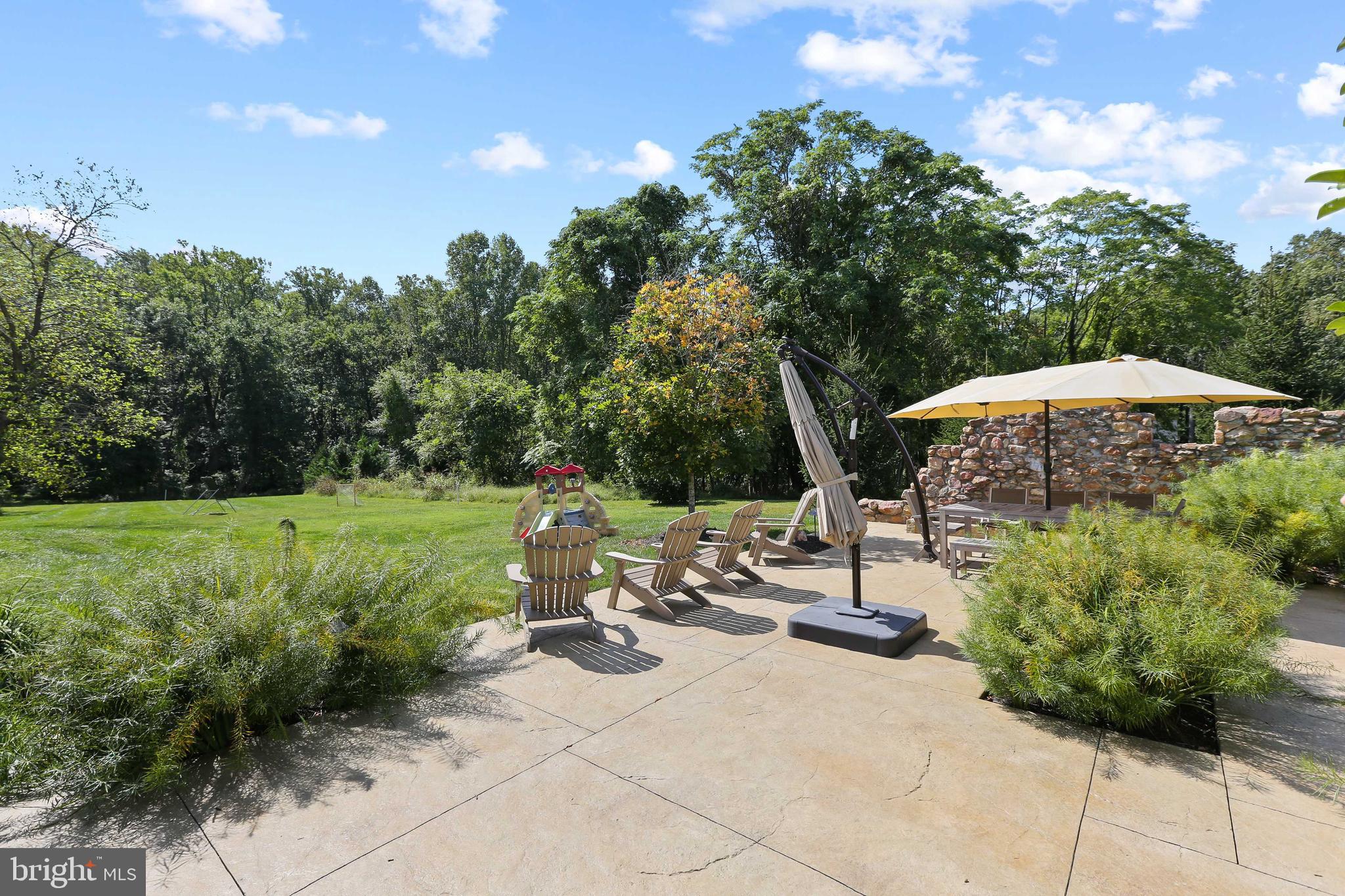 CHESTNUT WOODS - Residential