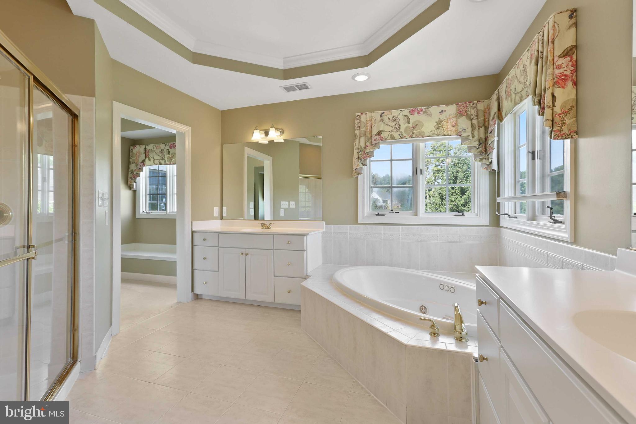 CHESTNUT WOODS - Residential