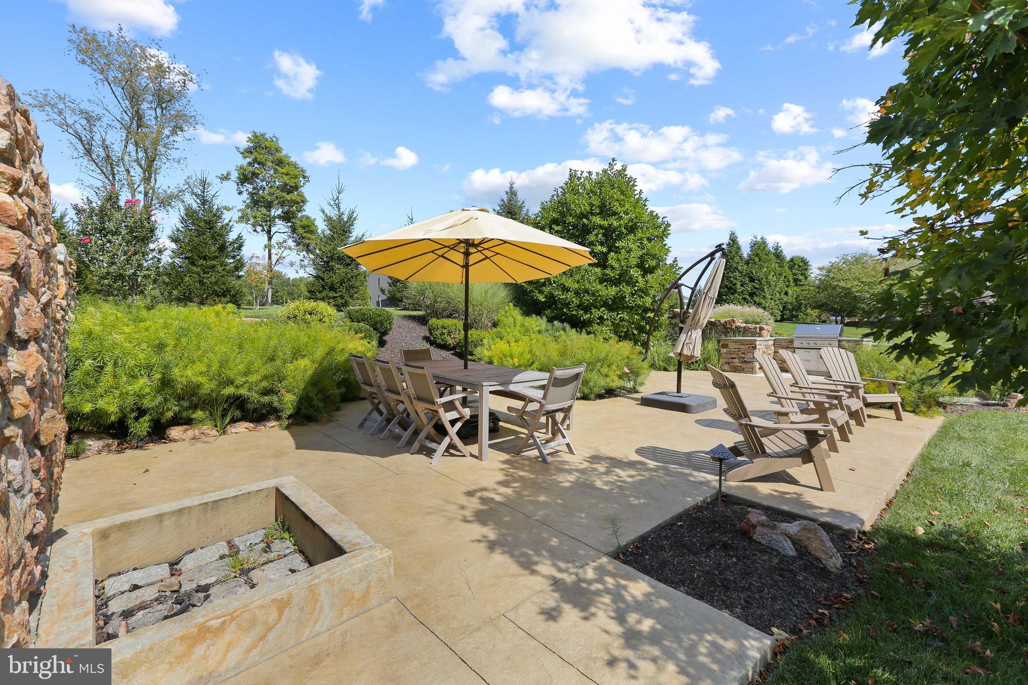 CHESTNUT WOODS - Residential