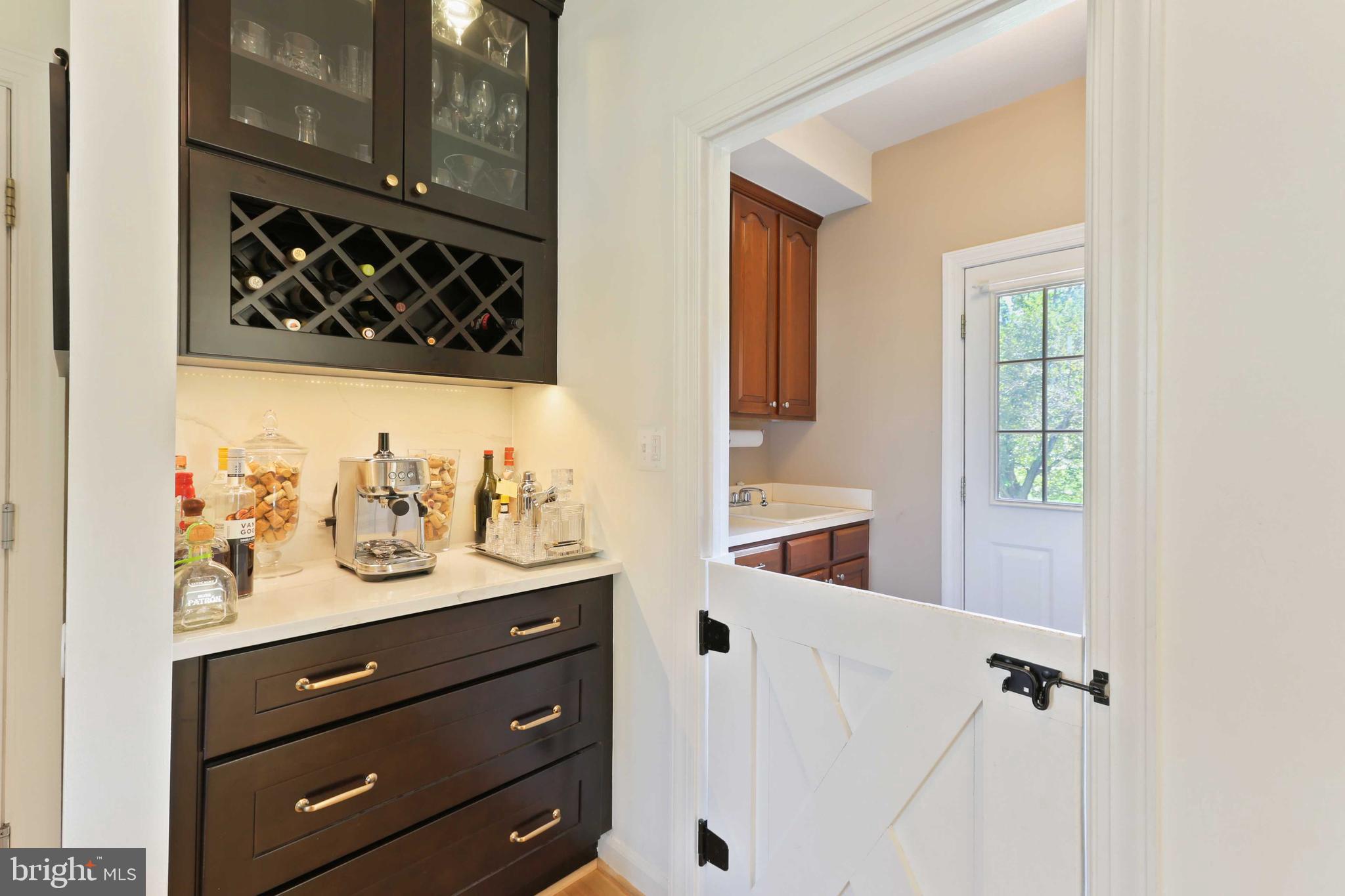 CHESTNUT WOODS - Residential