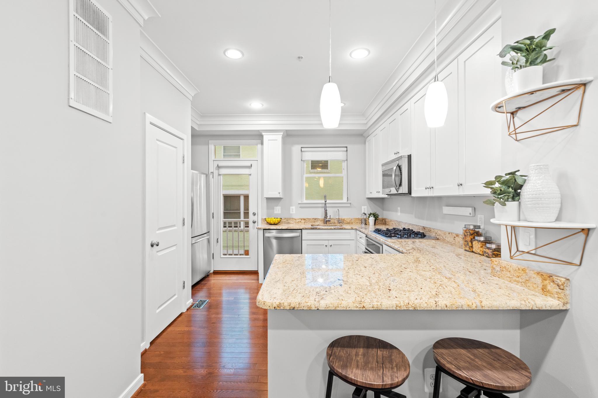 331 K STREET SE