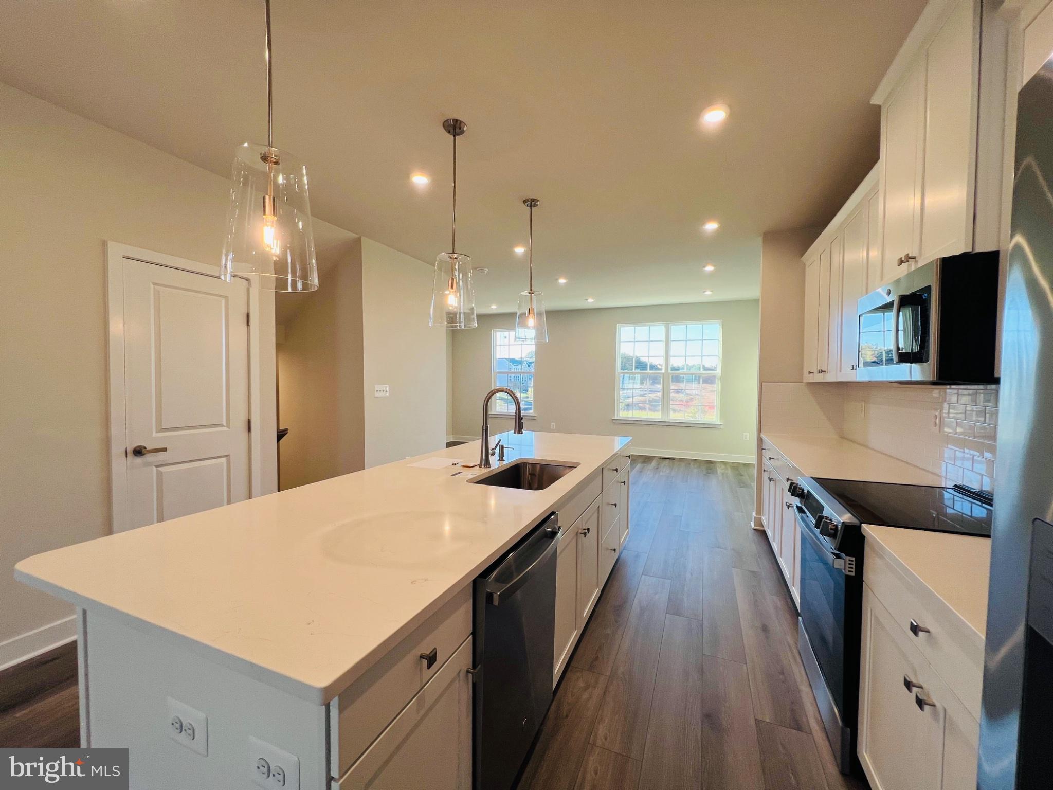 14327 INDEPENDENCE PARK DRIVE