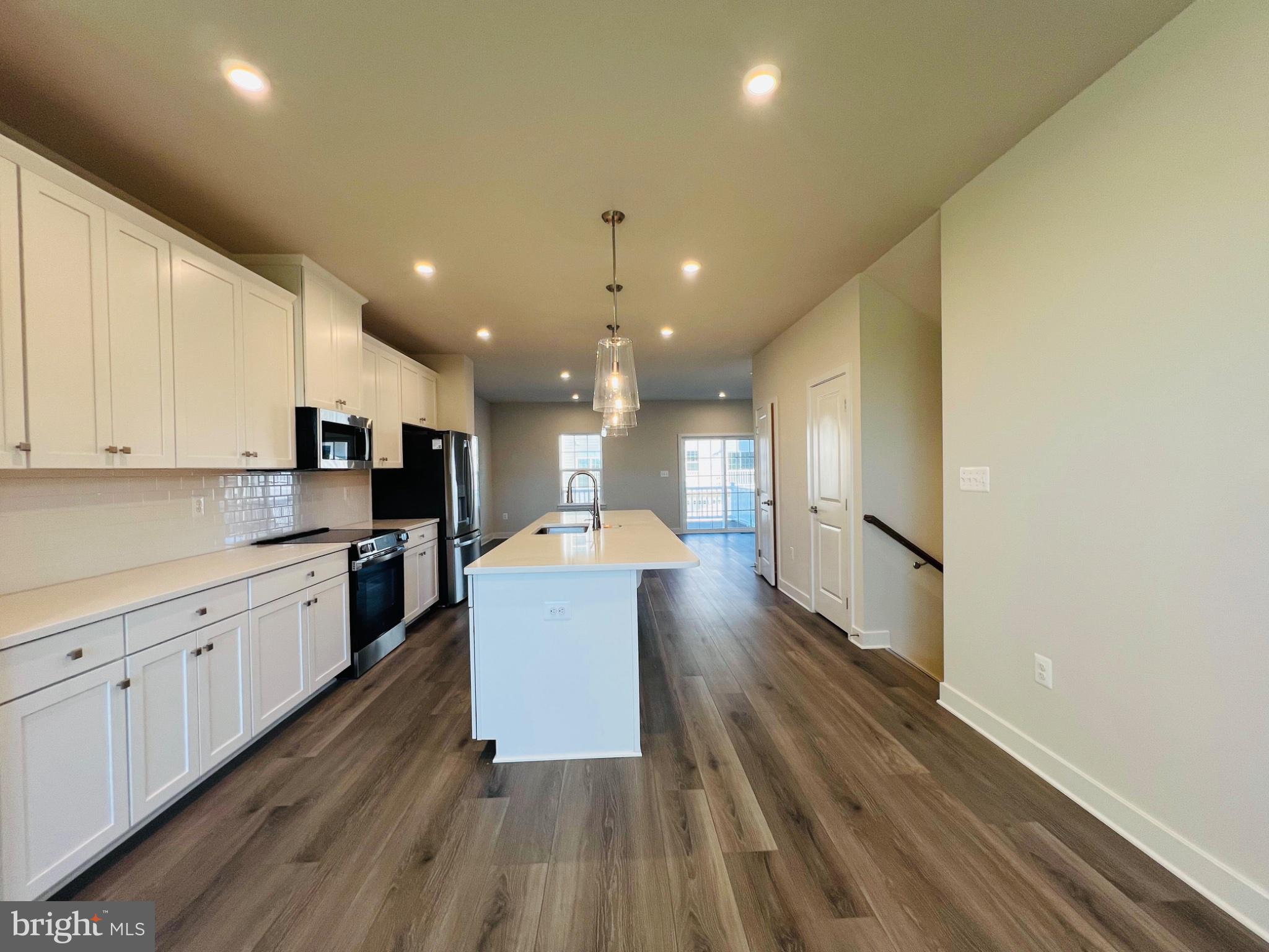 14327 INDEPENDENCE PARK DRIVE