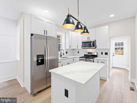 Townhouse For Sale - 1523 N Allison Street<br/> PHILADELPHIA, PA 19131