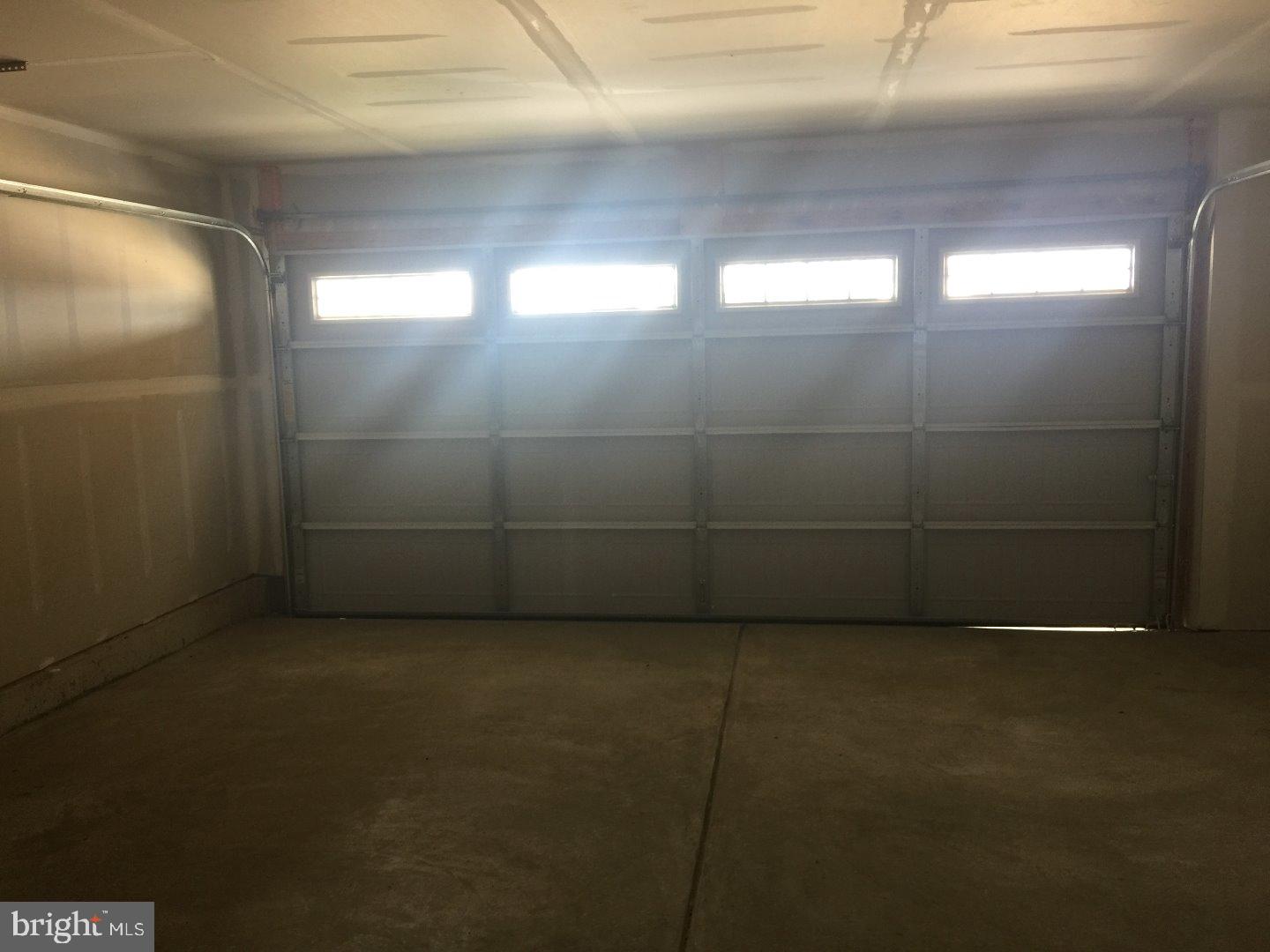 ATWATER - Residential Lease