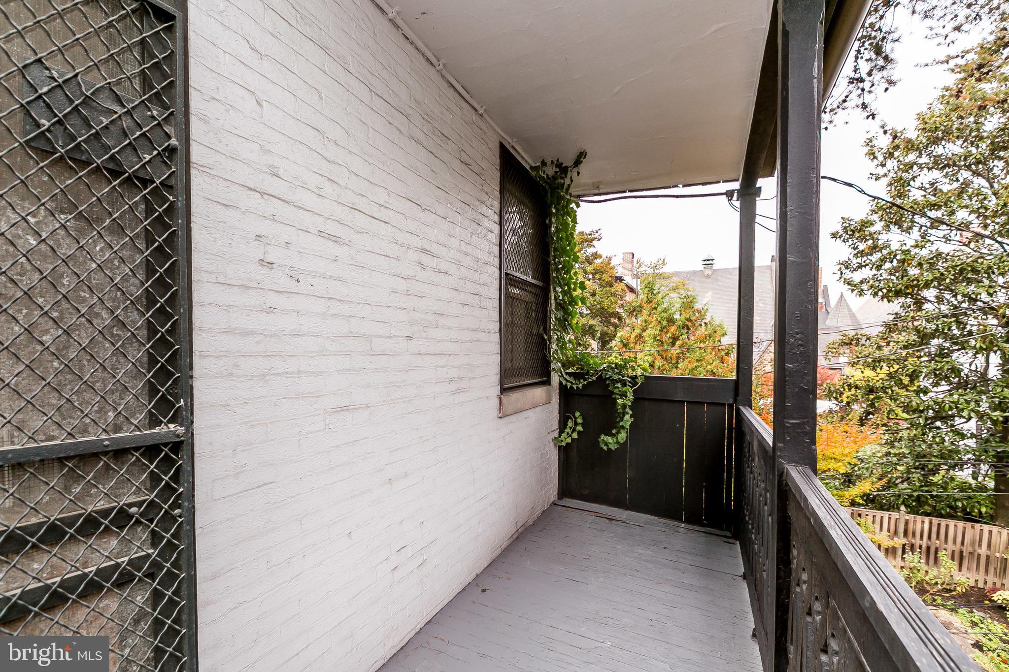 BOLTON HILL HISTORIC DISTRICT - Residential Income