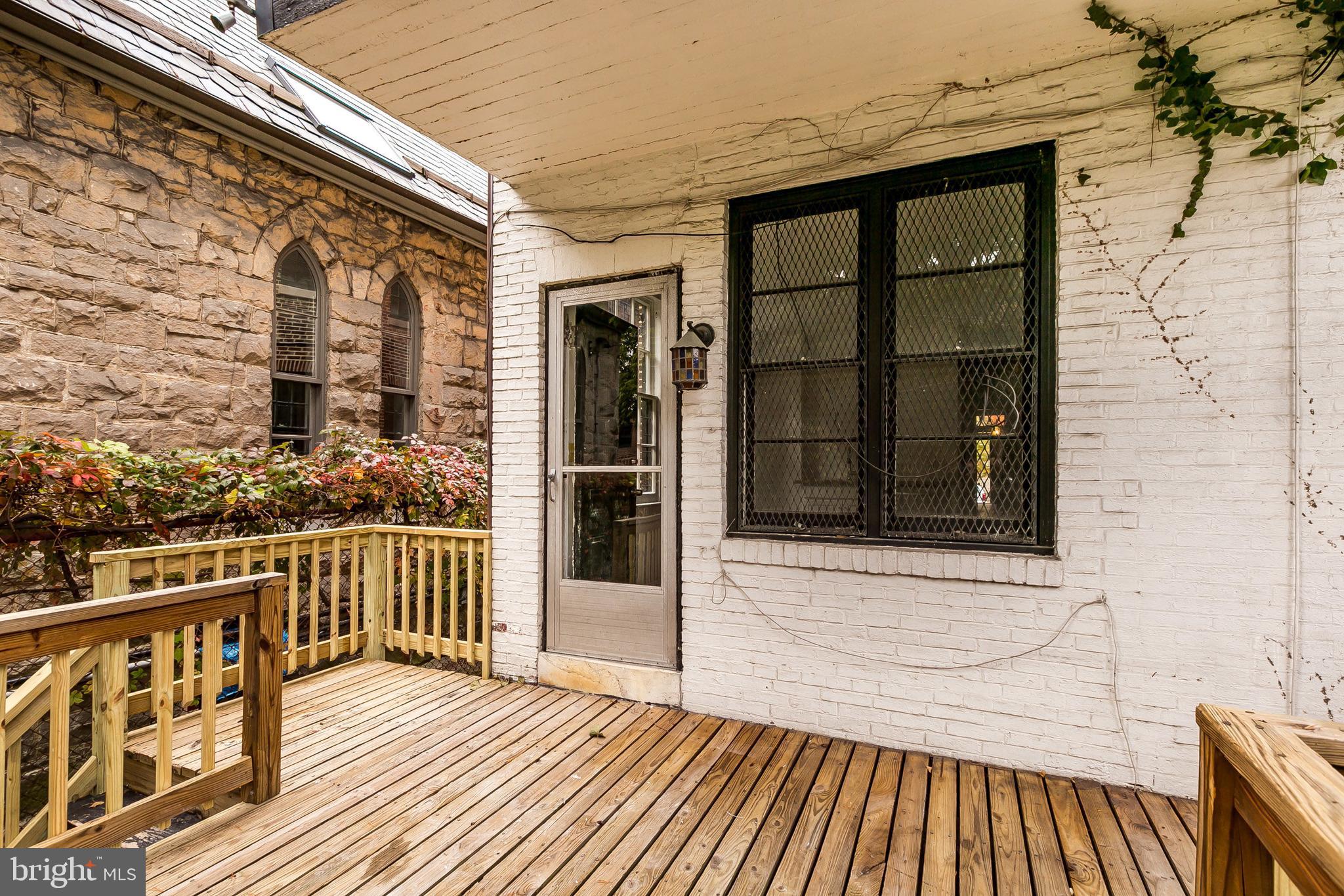 BOLTON HILL HISTORIC DISTRICT - Residential Income