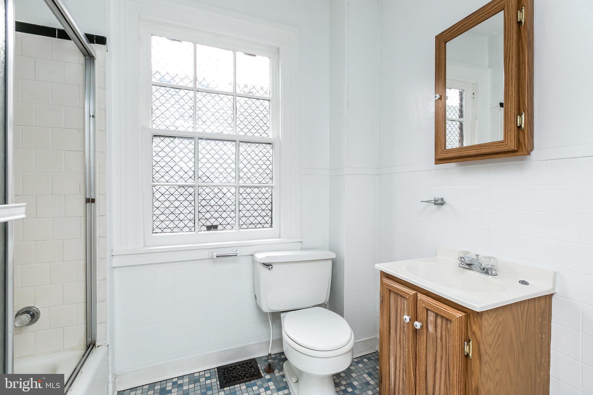 BOLTON HILL HISTORIC DISTRICT - Residential Income