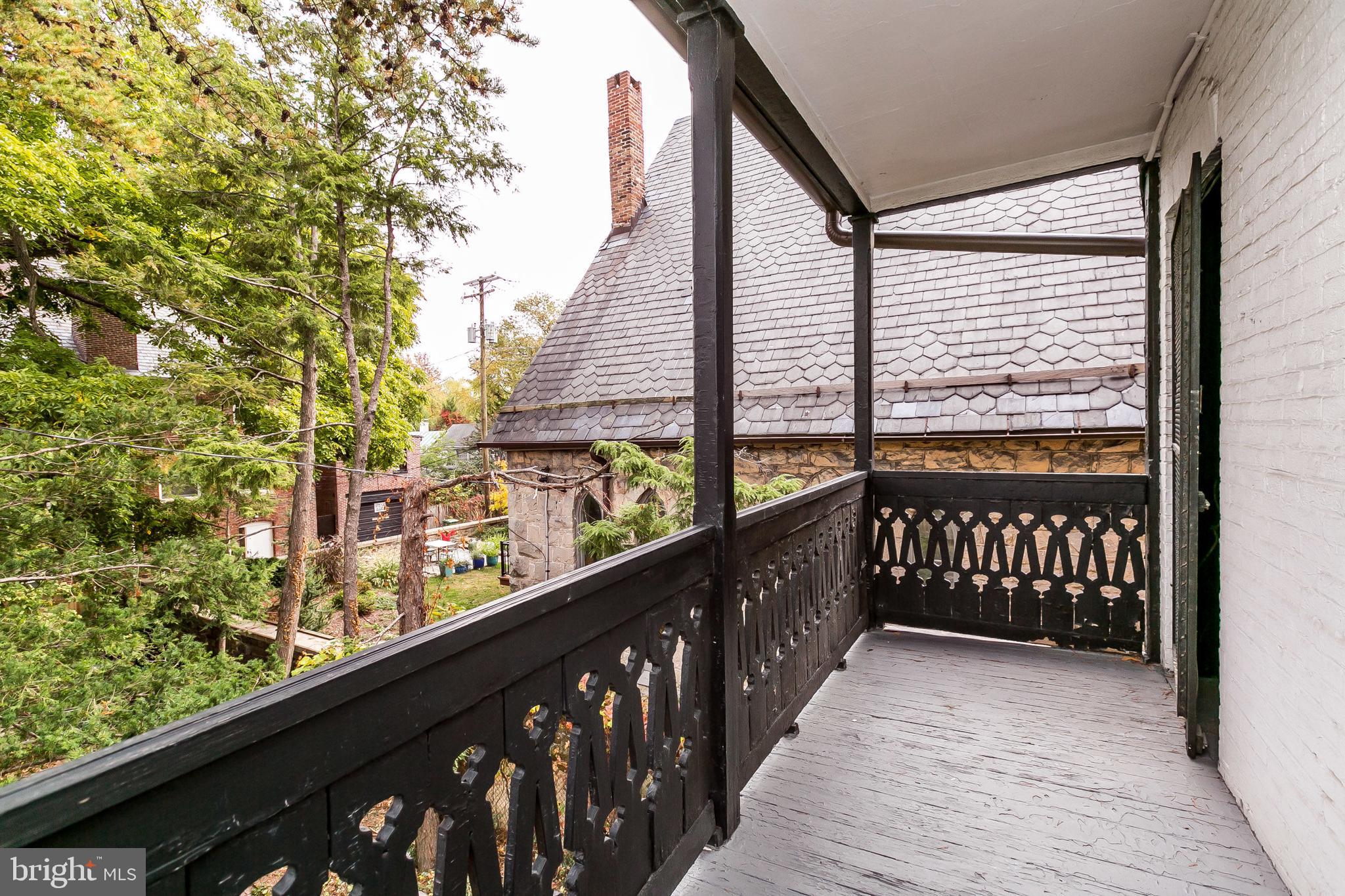 BOLTON HILL HISTORIC DISTRICT - Residential Income