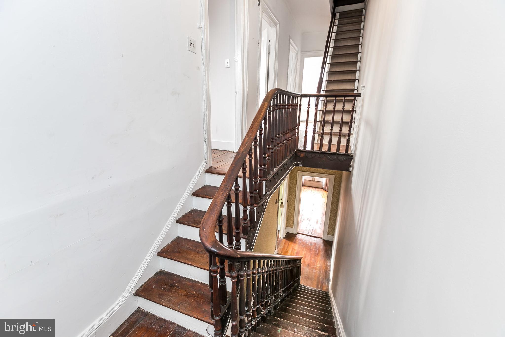 BOLTON HILL HISTORIC DISTRICT - Residential Income