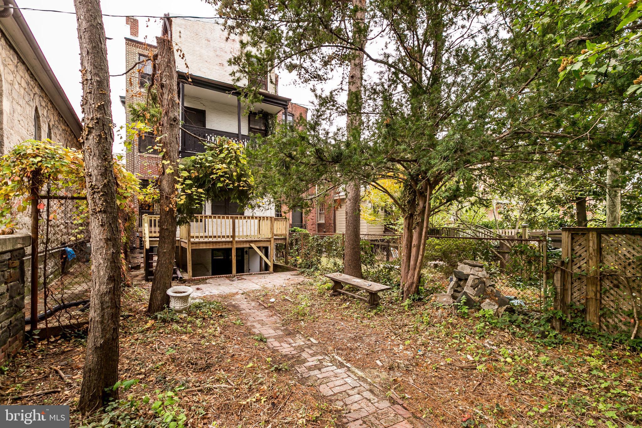 BOLTON HILL HISTORIC DISTRICT - Residential Income