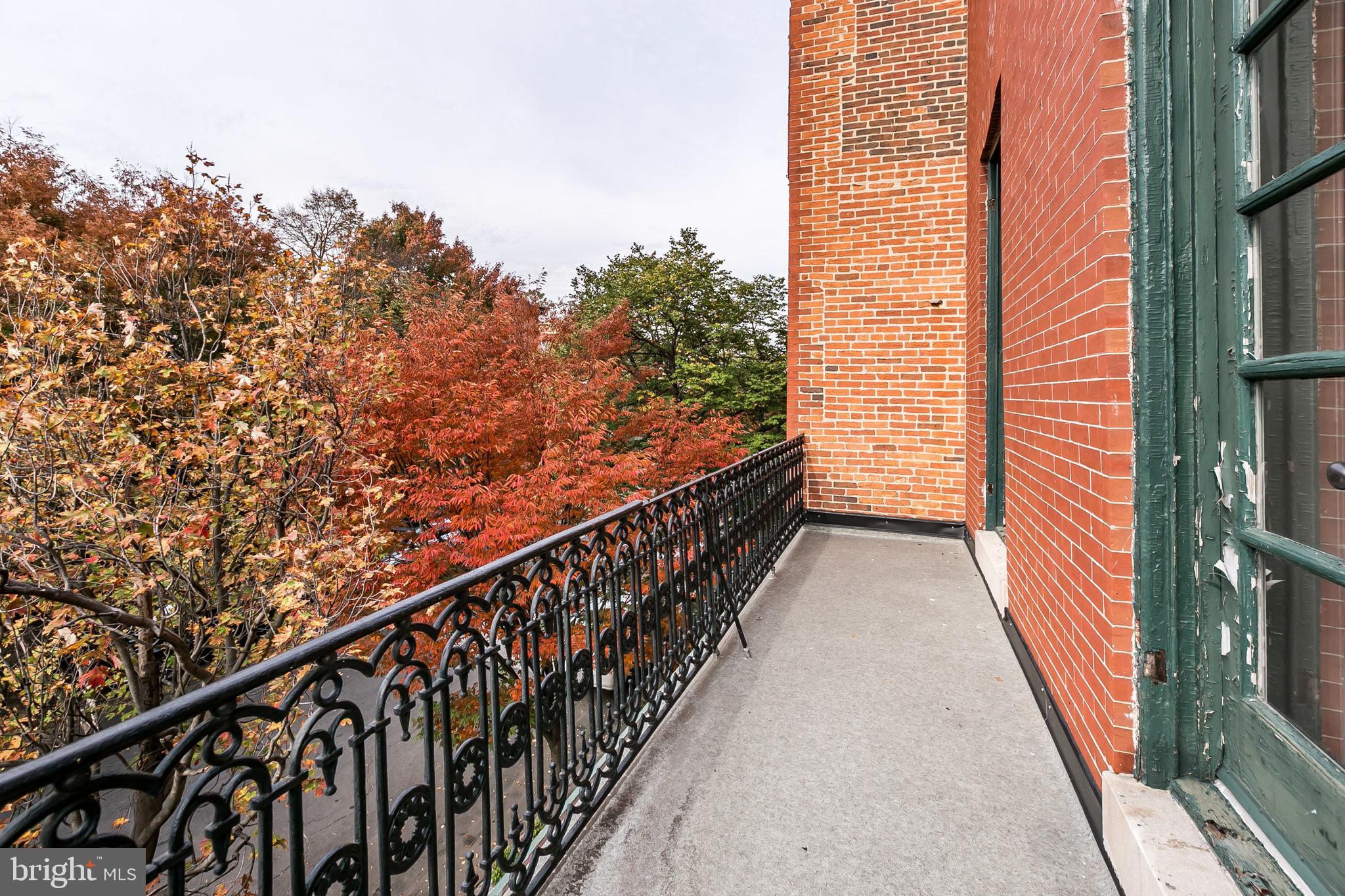 BOLTON HILL HISTORIC DISTRICT - Residential Income