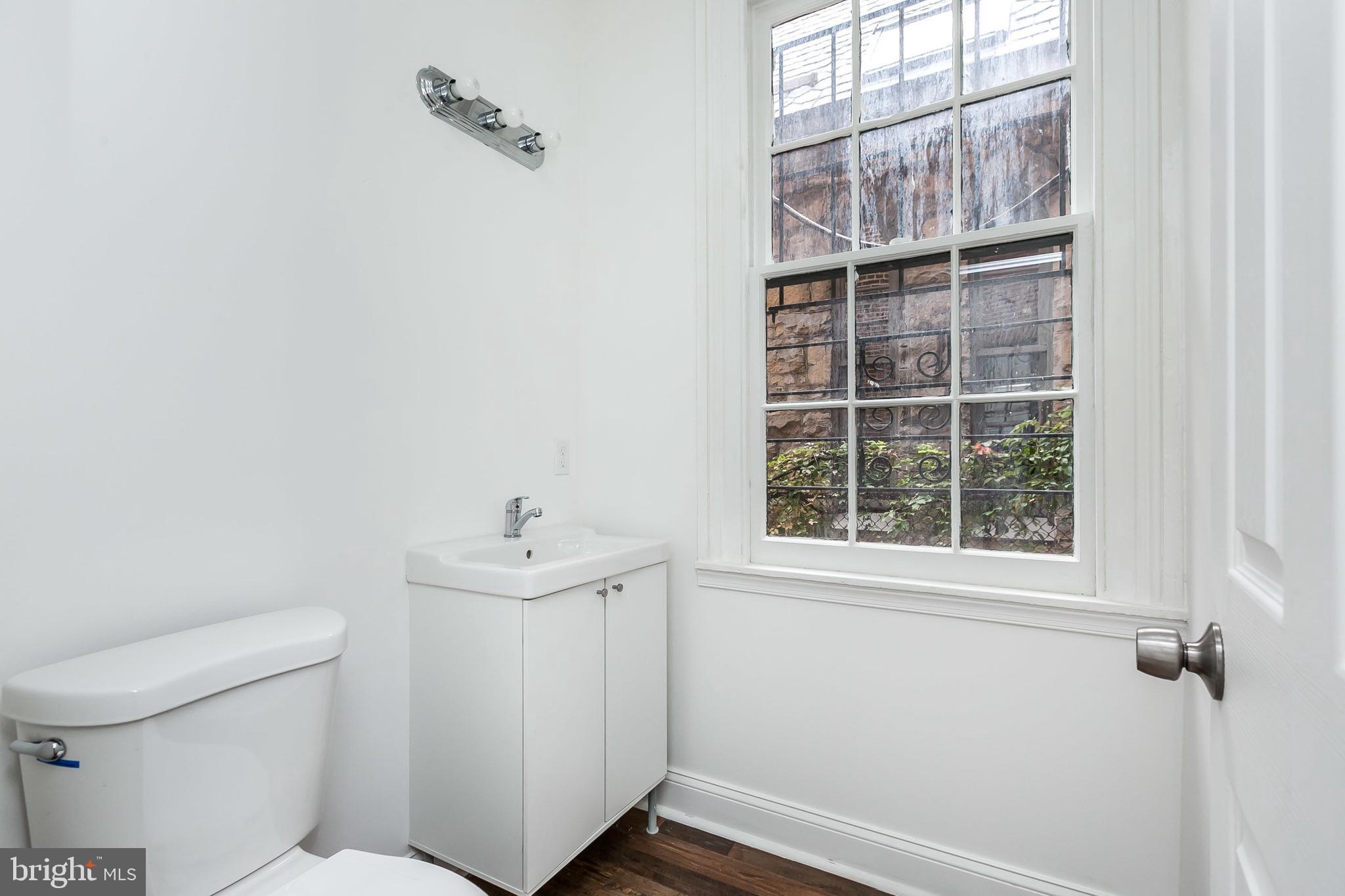 BOLTON HILL HISTORIC DISTRICT - Residential Income