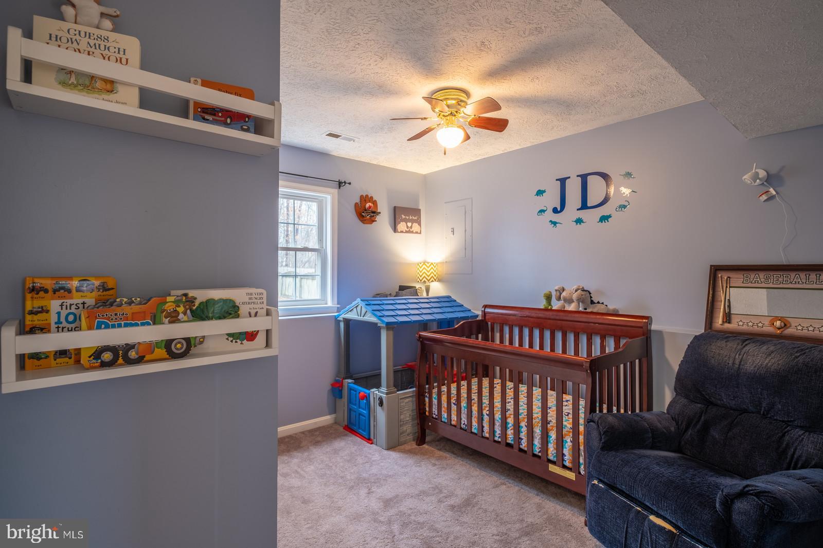 FALCON RIDGE - Residential