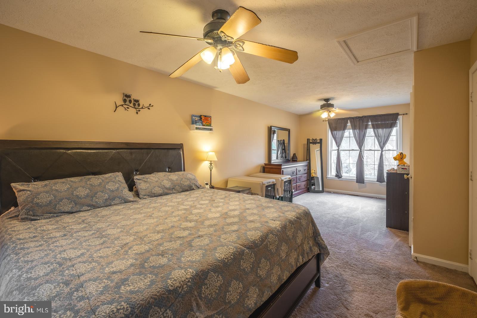 FALCON RIDGE - Residential