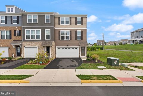 10549 WATERBURY WOODS WAY MANASSAS VA 20112