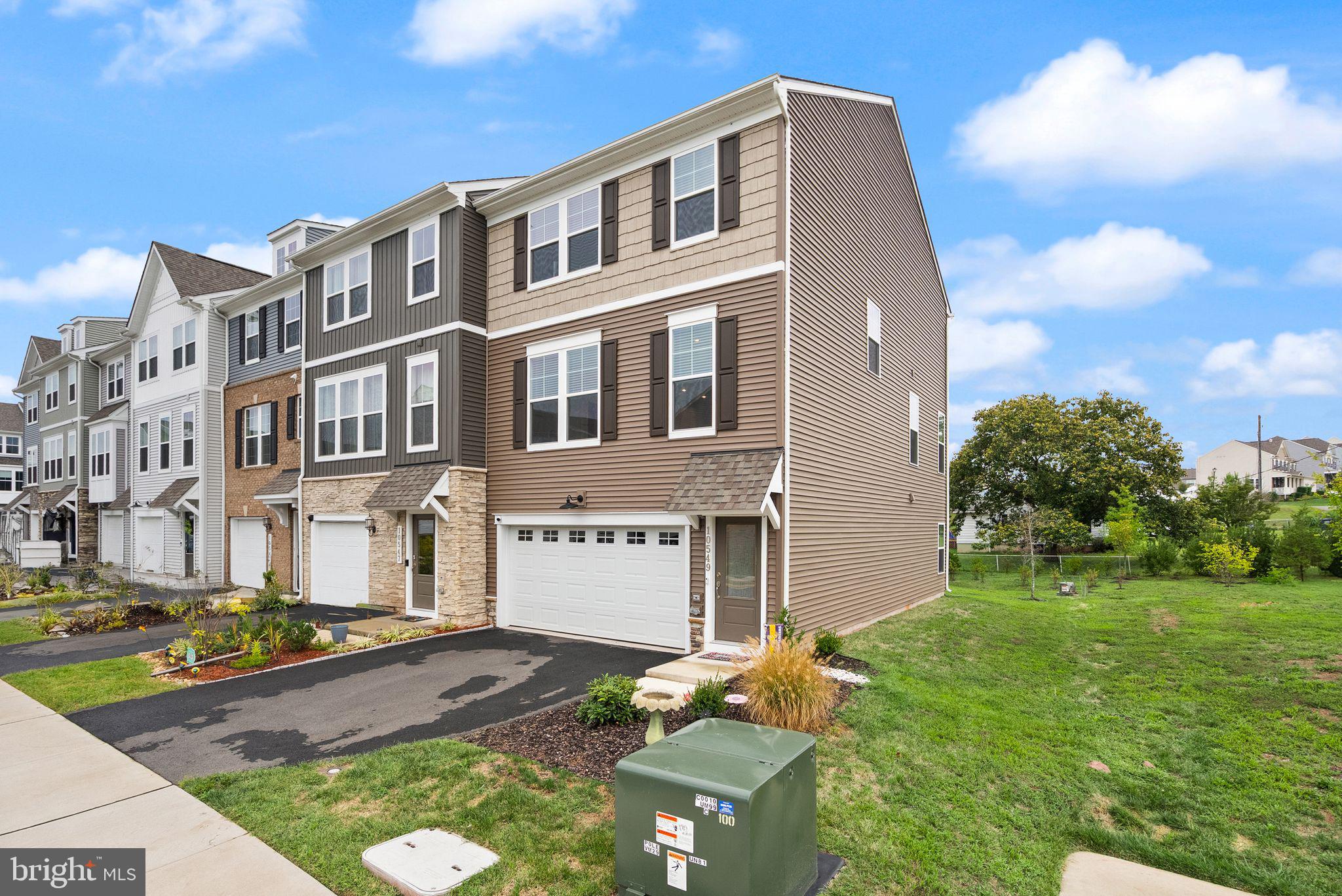 10549 WATERBURY WOODS WAY