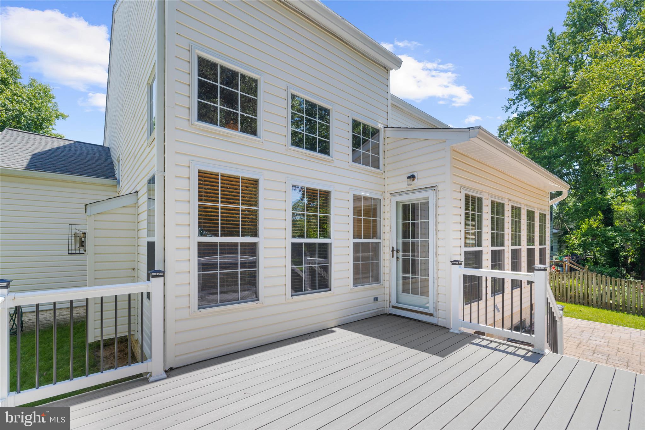 JONATHANS LANDING - Residential
