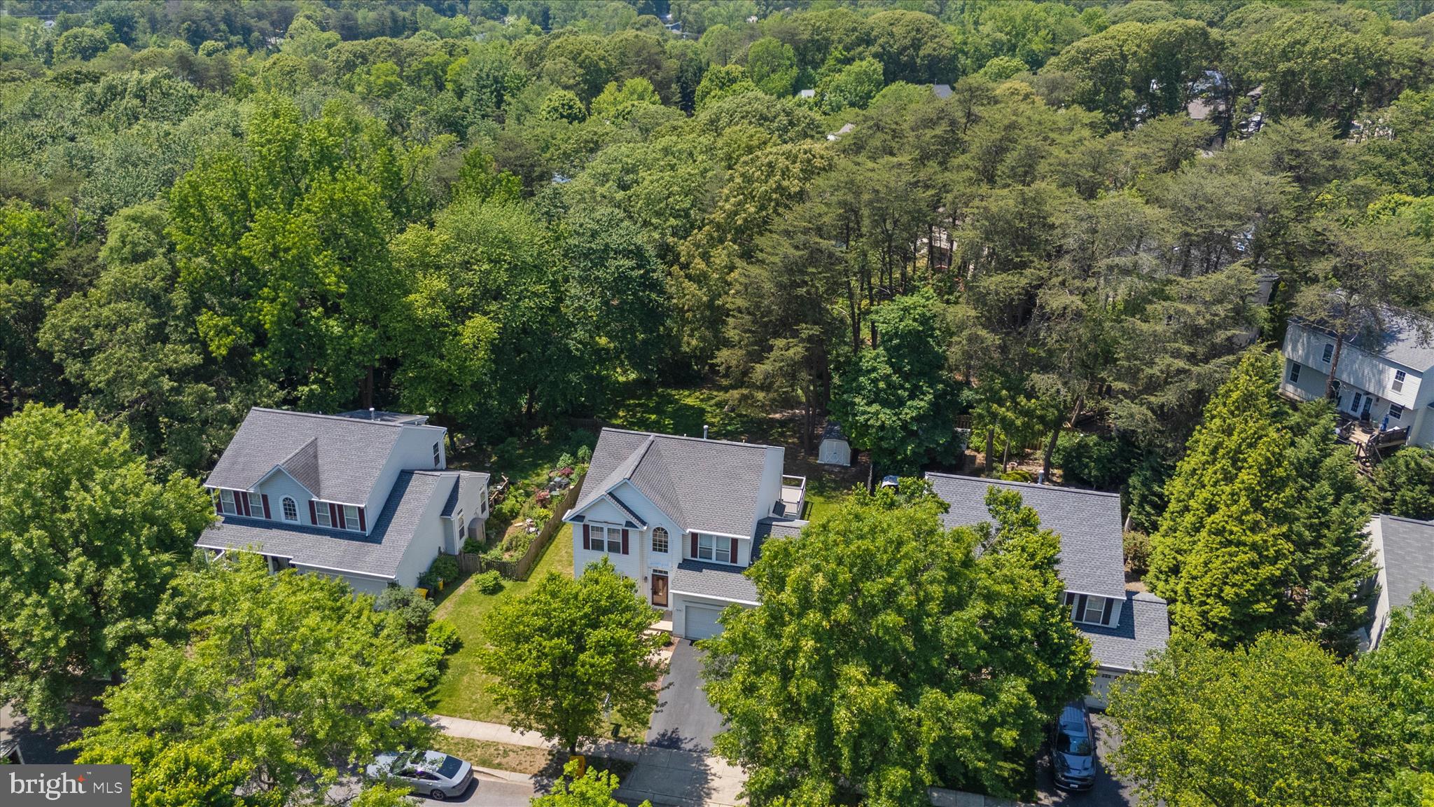 JONATHANS LANDING - Residential
