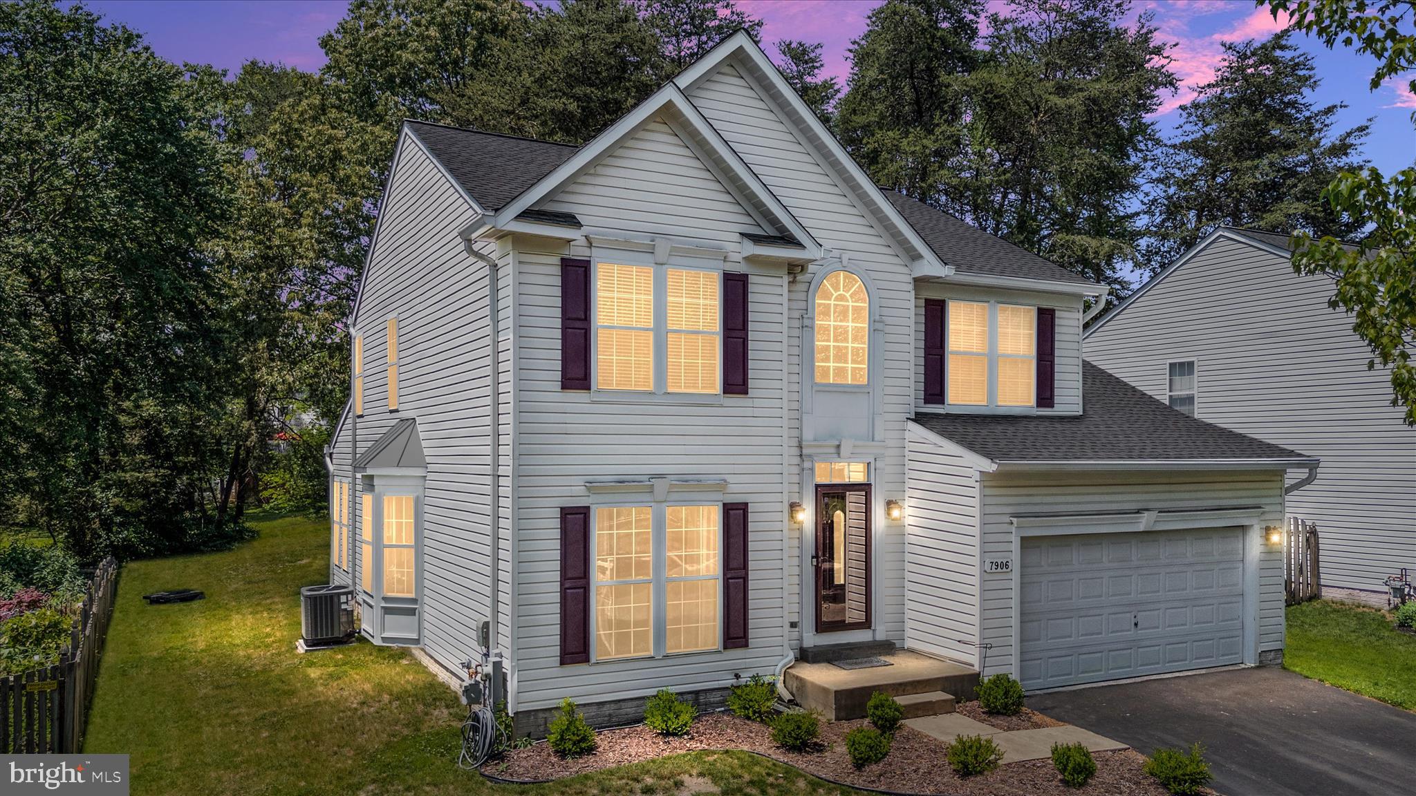 JONATHANS LANDING - Residential