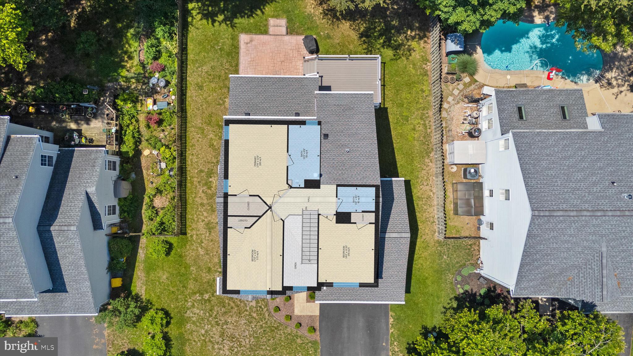 JONATHANS LANDING - Residential