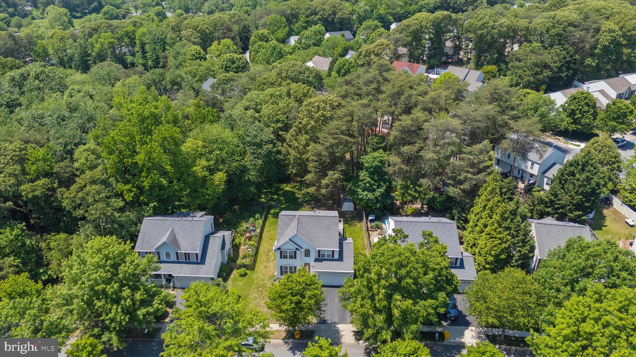 JONATHANS LANDING - Residential
