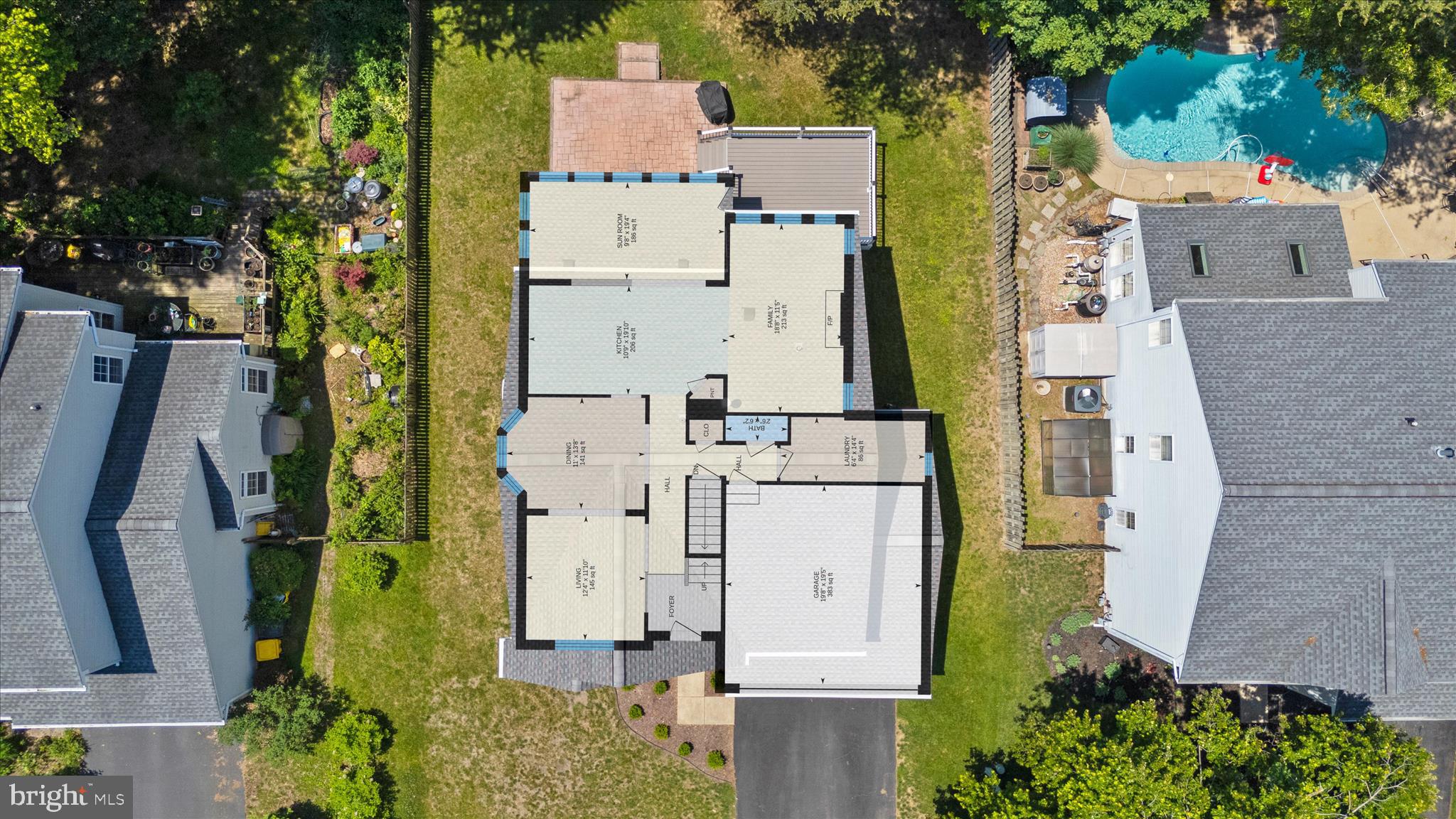 JONATHANS LANDING - Residential