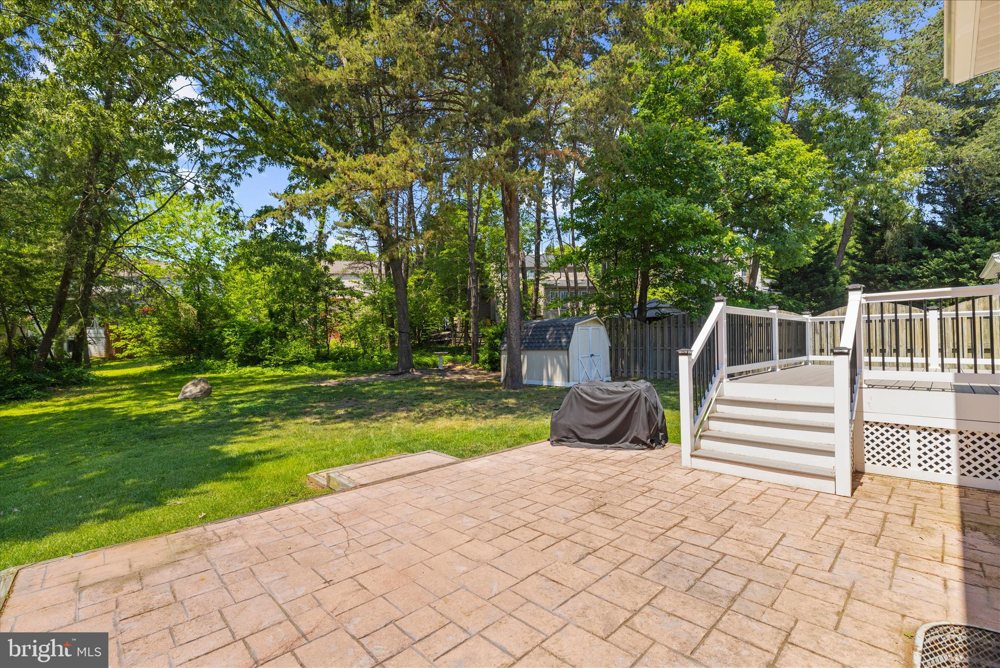 JONATHANS LANDING - Residential