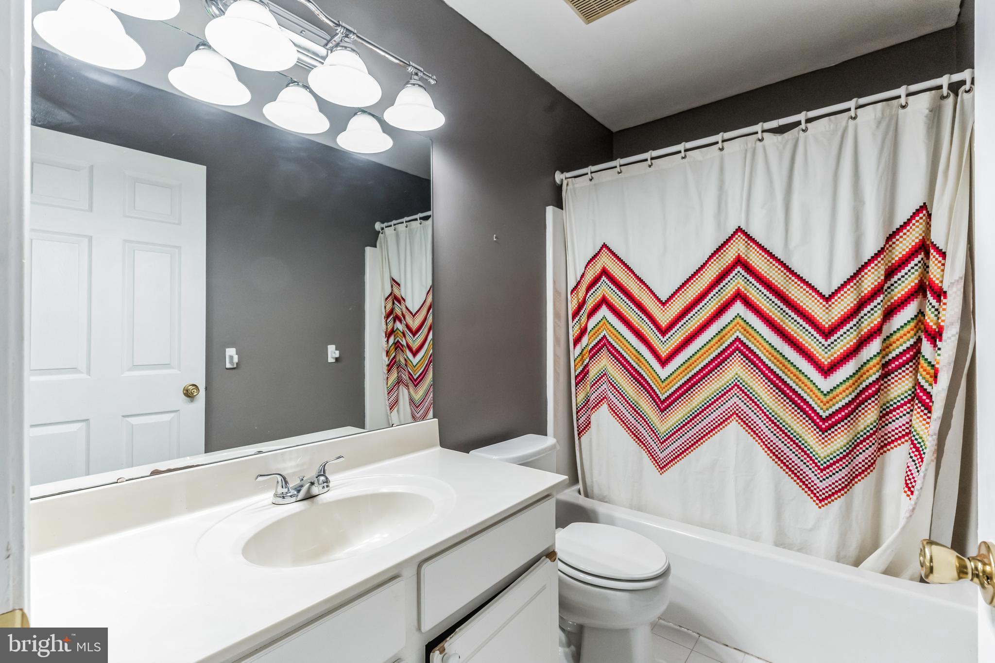 MARSH HARBOUR - Residential