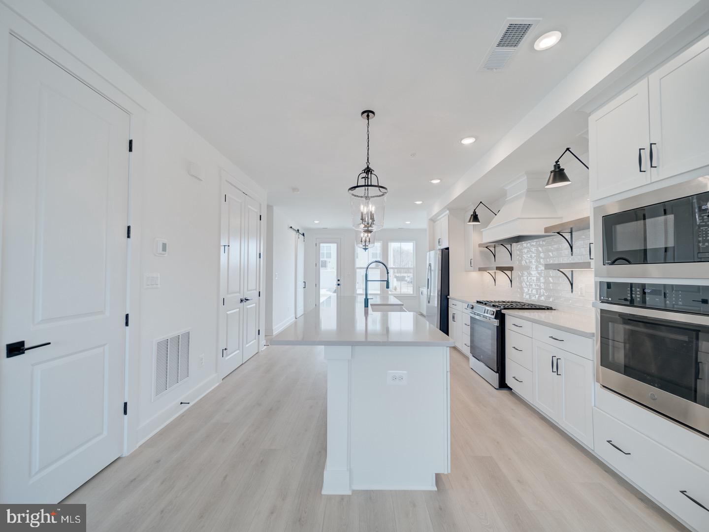 GAMBRILL GLENN - Residential