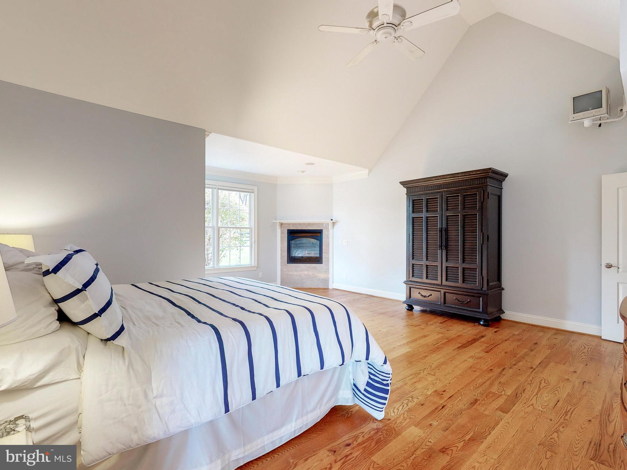 STONEWALL - Residential